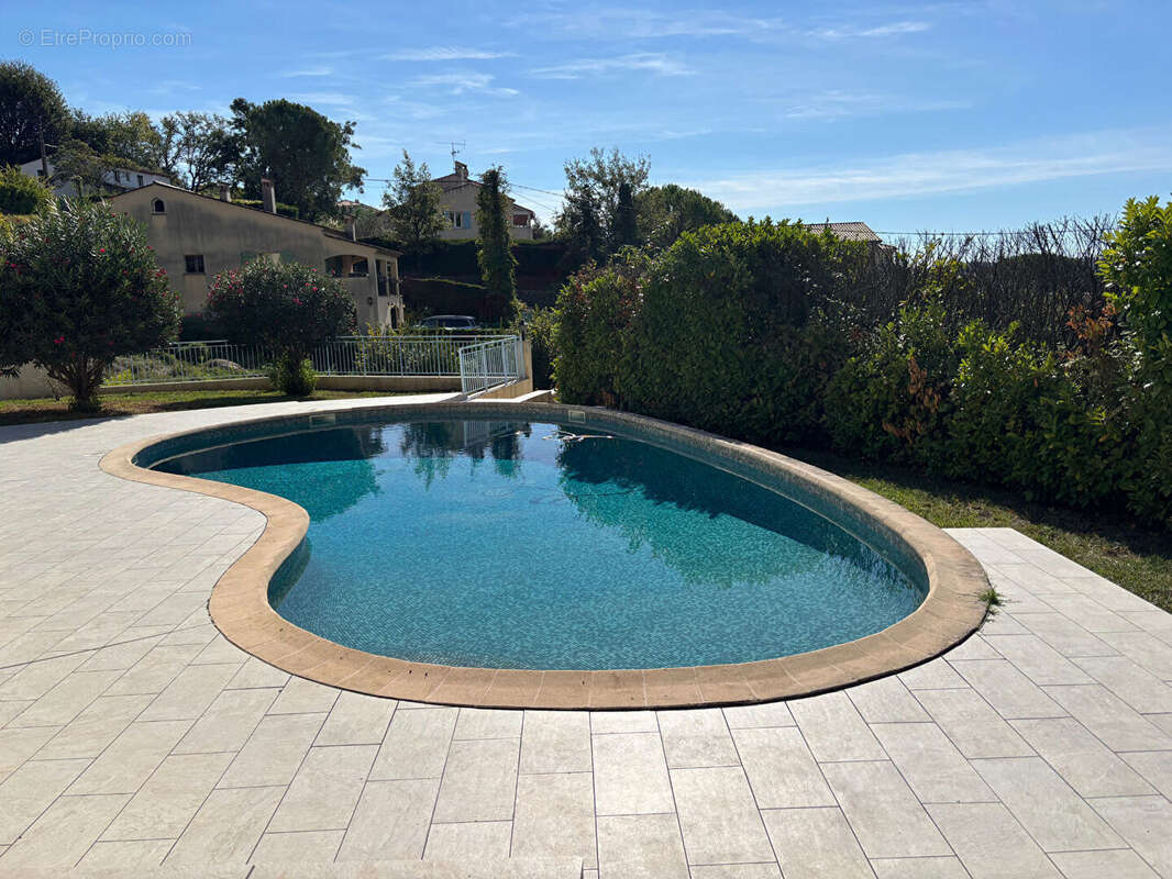 Maison à LA COLLE-SUR-LOUP