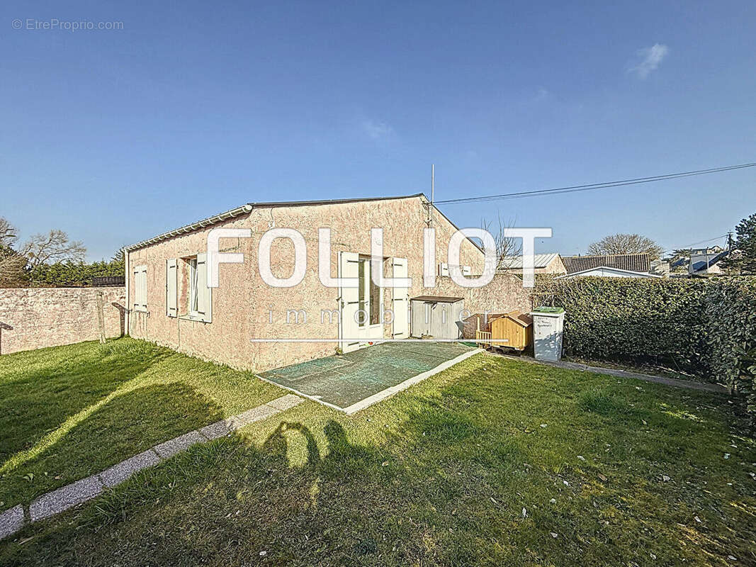 Maison à BLAINVILLE-SUR-MER