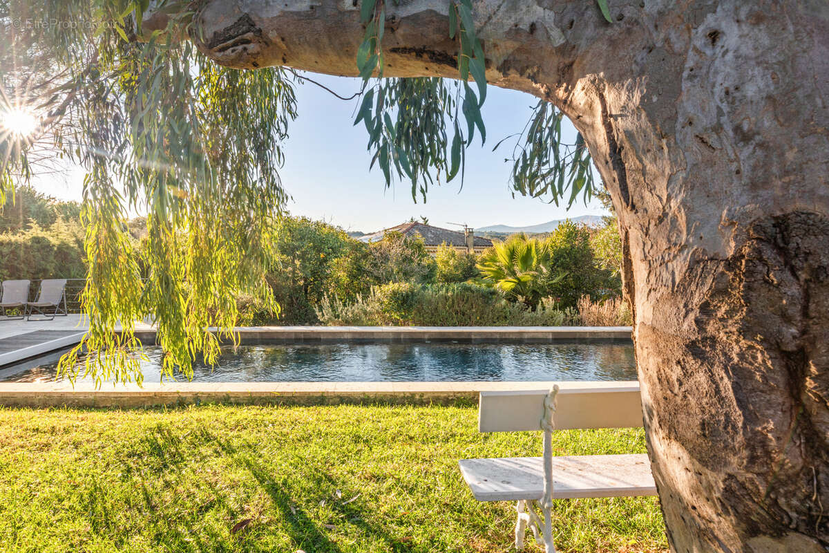 Maison à LA COLLE-SUR-LOUP