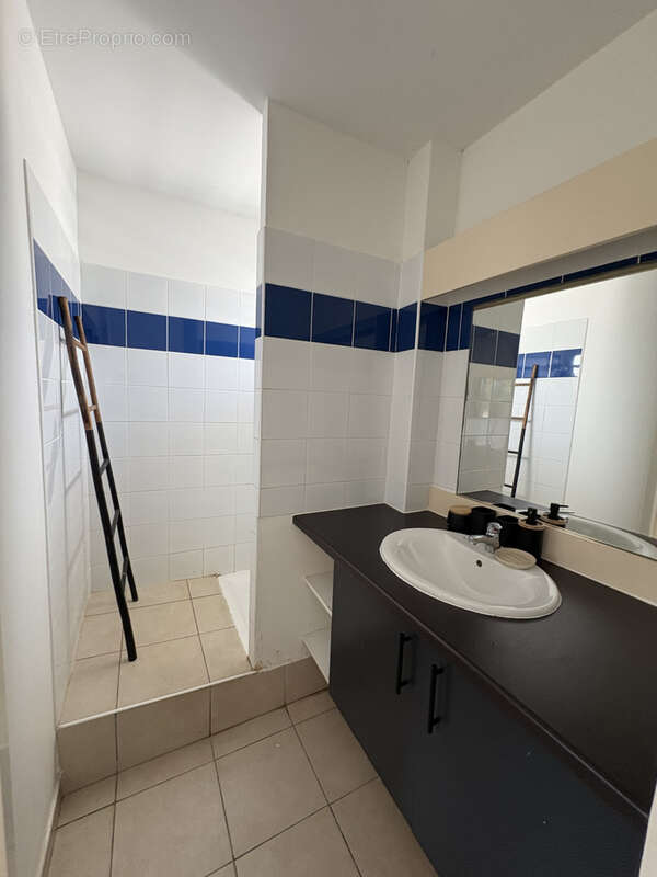 Appartement à BAIE-MAHAULT