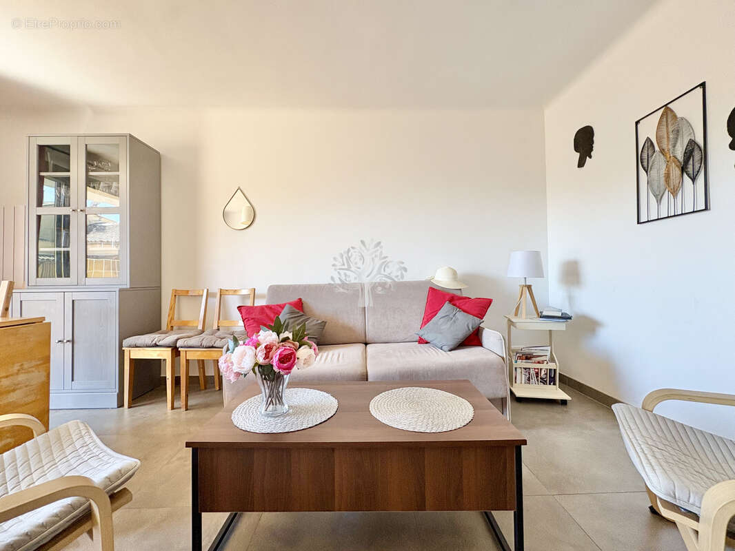 Appartement à SANARY-SUR-MER
