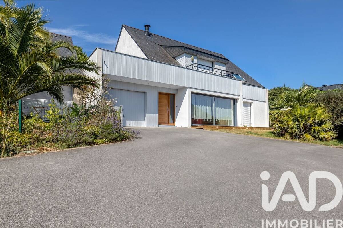 Photo 1 - Maison à THEIX