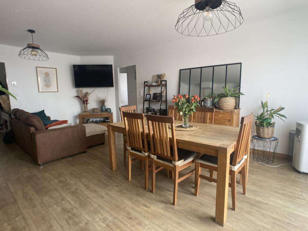 Maison 3 chambres prête à vivre, idéalement située à Givrand - photo 5