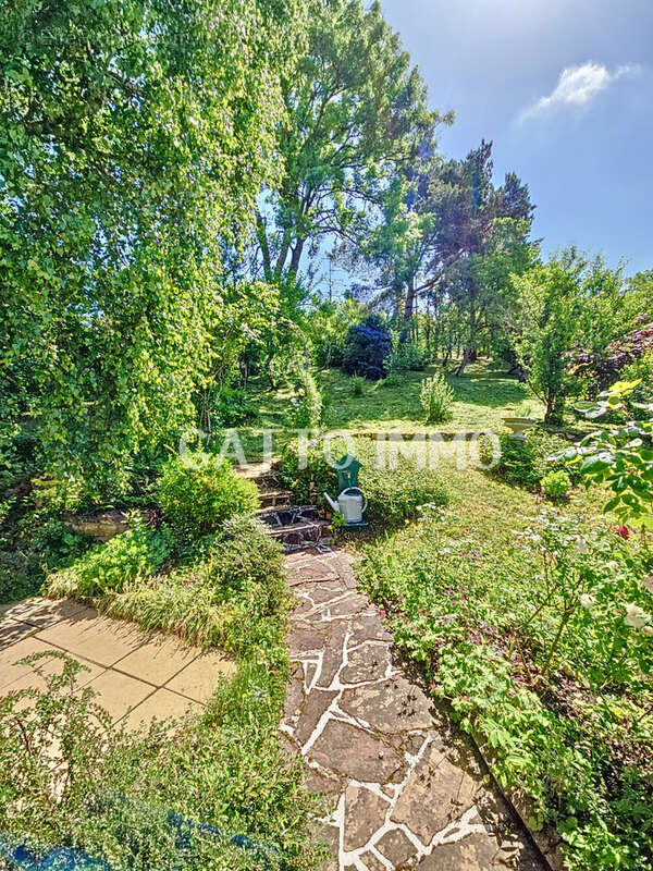 Maison à SAINT-JULIEN-LES-METZ
