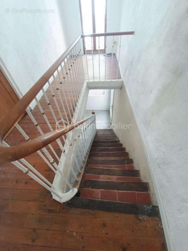 Maison à MONTESQUIEU-DES-ALBERES