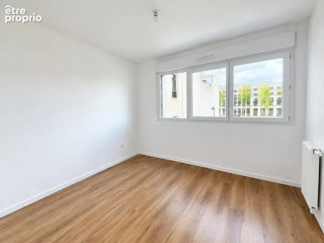 Maison À Vendre 3 chambres à 5min à pied de la gare RER A CHESSY-SERRIS-MONTEVRAIN - photo 6