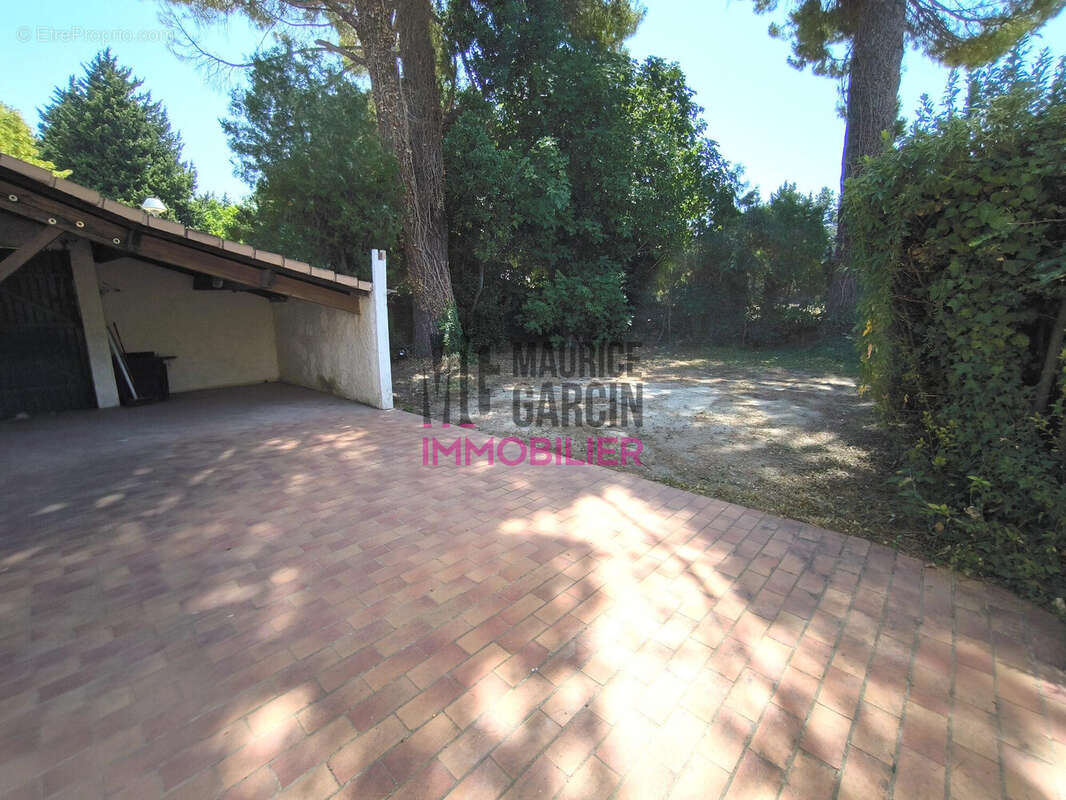 Maison 84 m² à Avignon  - photo 3