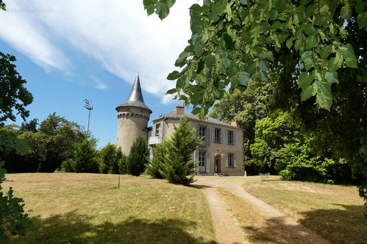 Maison à GUERET