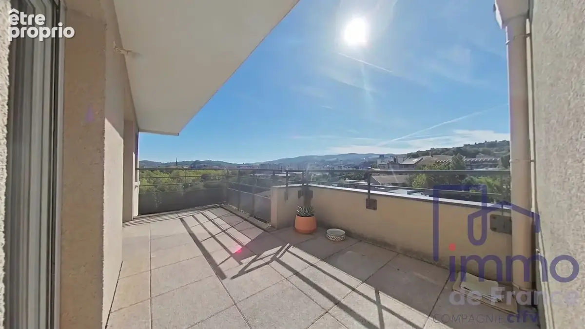 Appartement 3 pièces 63 m² à vendre à Saint-Etienne (42000) - photo 4