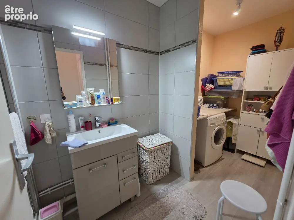 Appartement 70,9 m²  2 chambres  balcon plein sud  garage - photo 7