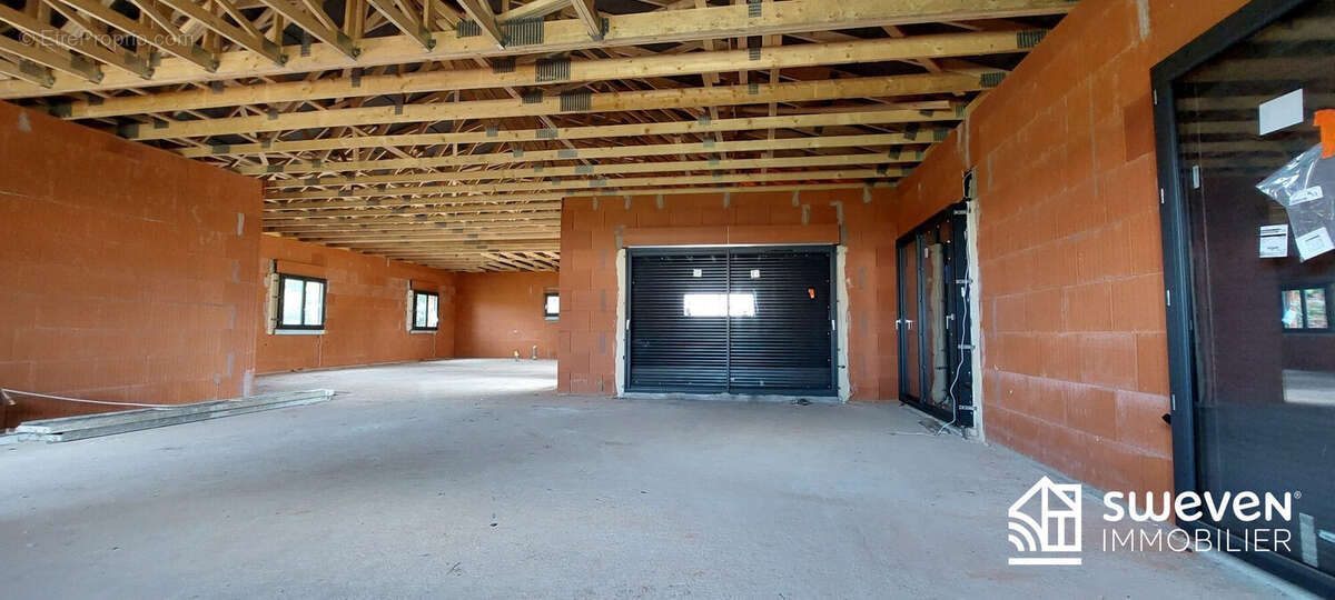 Maison à SAINT-JULIEN-SUR-GARONNE