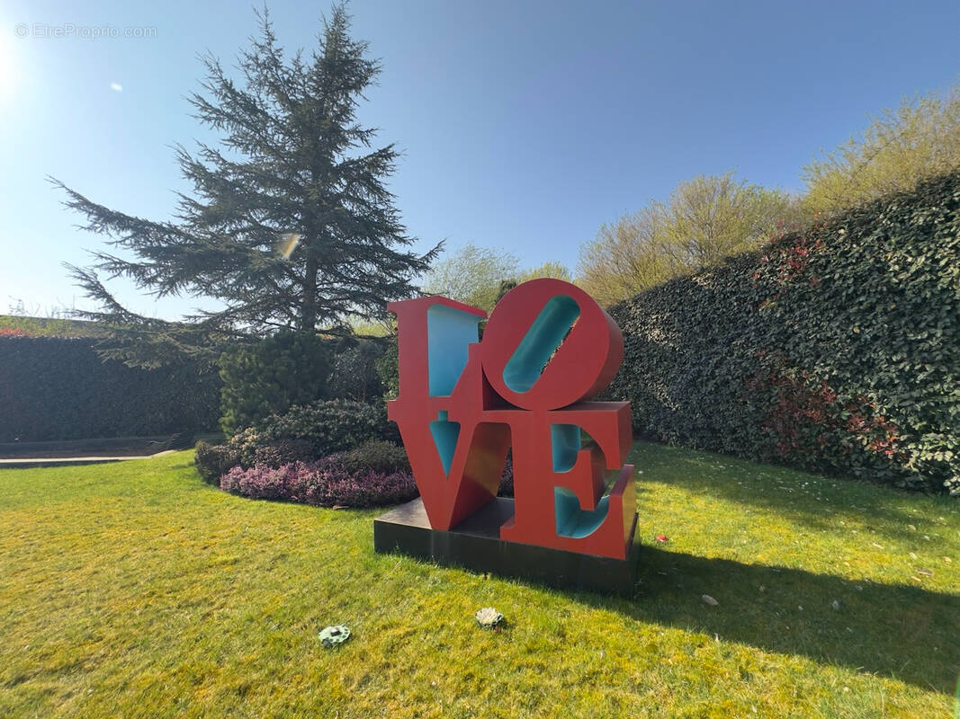 Maison à MAGNY-LE-HONGRE