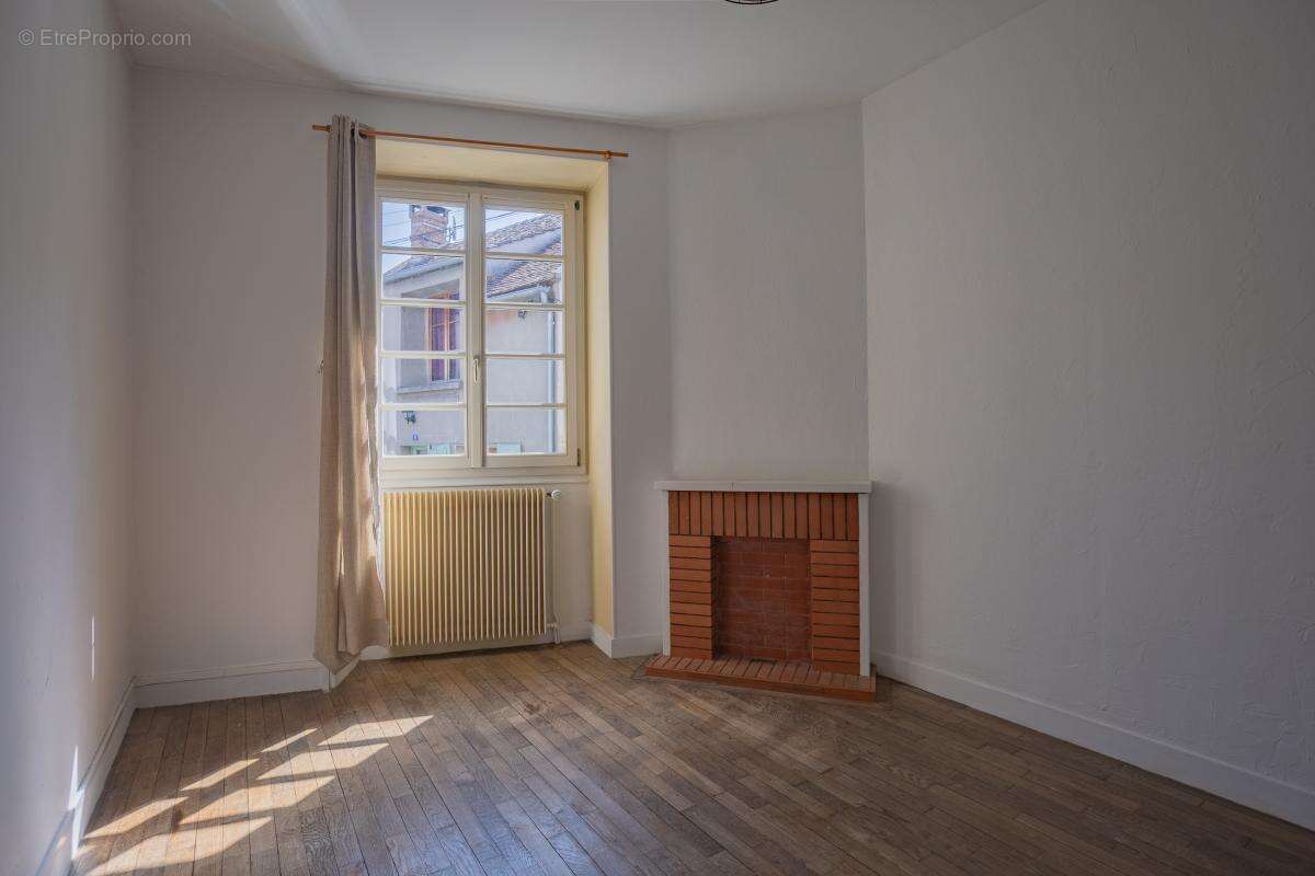 Maison - 97 m² - Moret-Loing-et-Orvanne (77) - photo 6