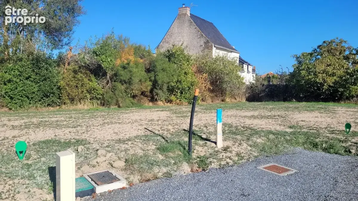 Photo Terrain à Saint-Ave au prix de 144 000€