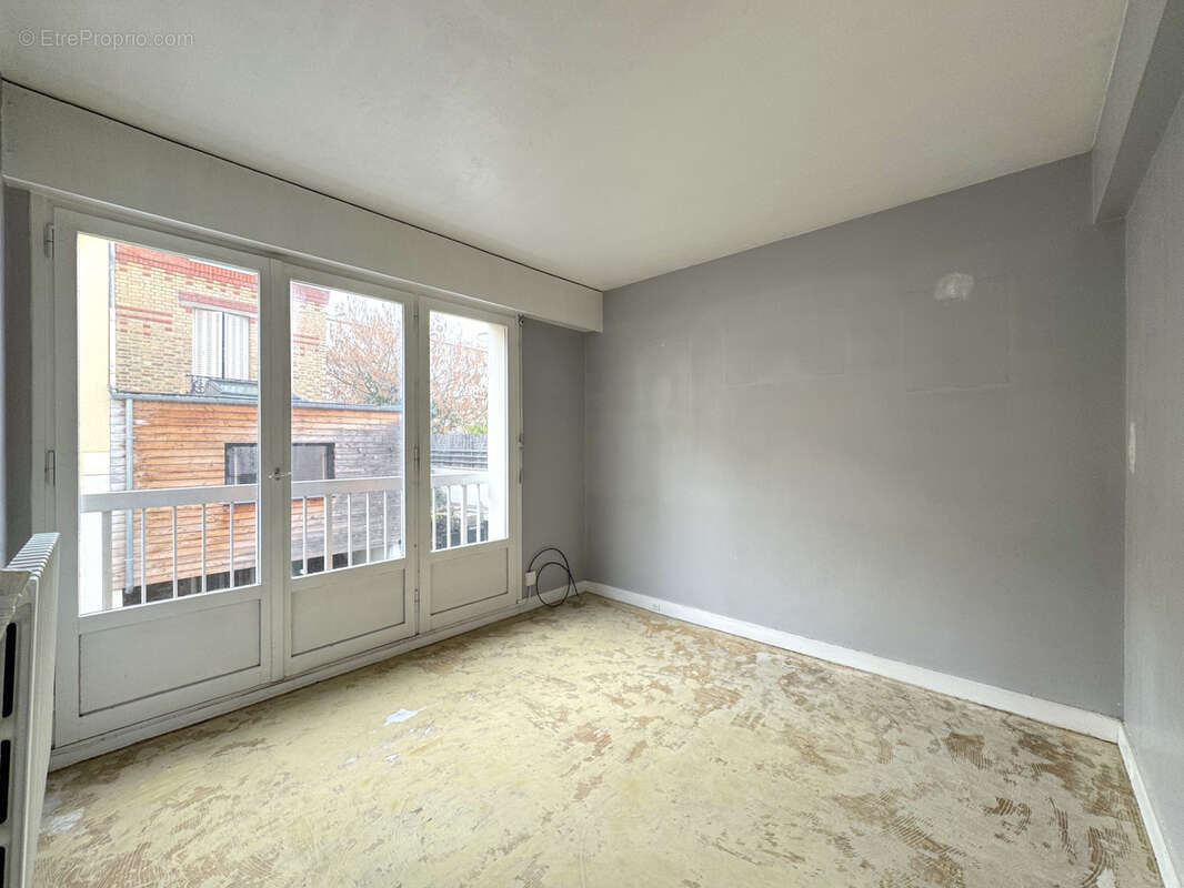 Appartement à ASNIERES-SUR-SEINE