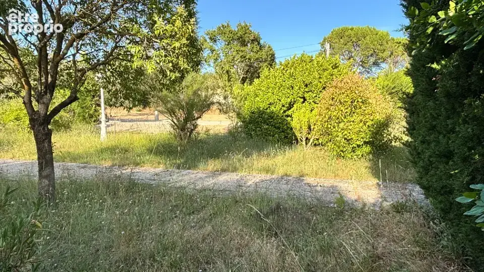 Terrain 469 m² à Fuveau  - photo 2