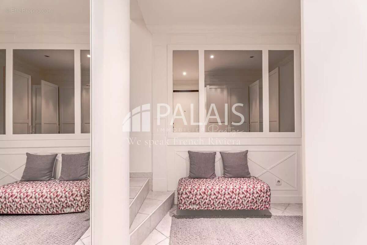 Appartement à BEAULIEU-SUR-MER