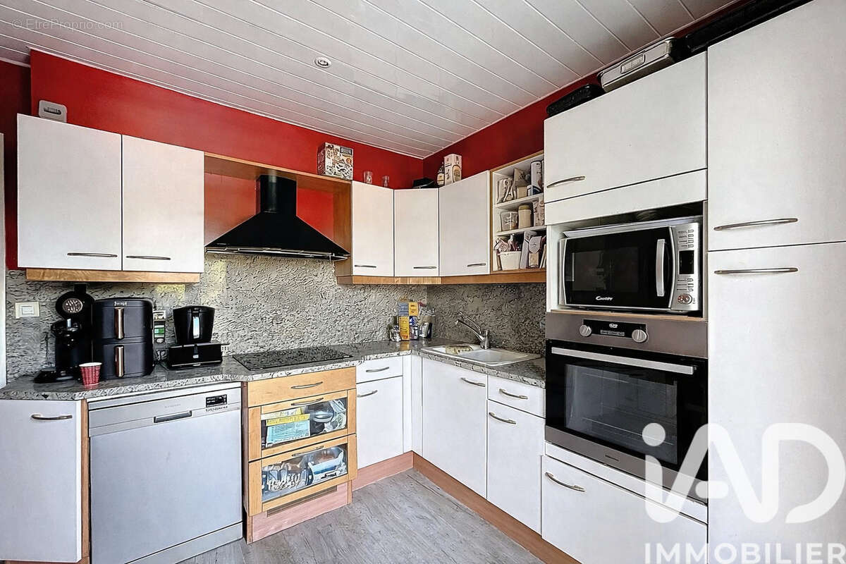 Photo 8 - Maison à AY