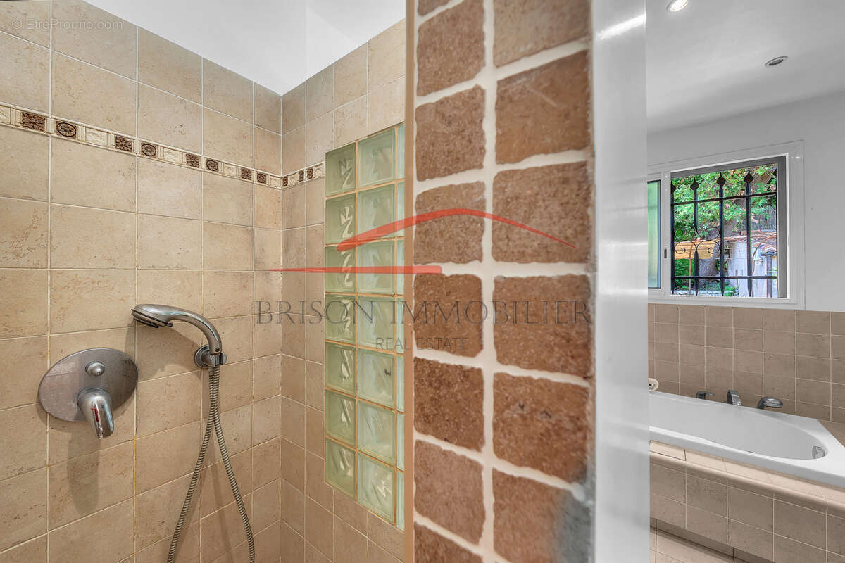 Maison à LA COLLE-SUR-LOUP