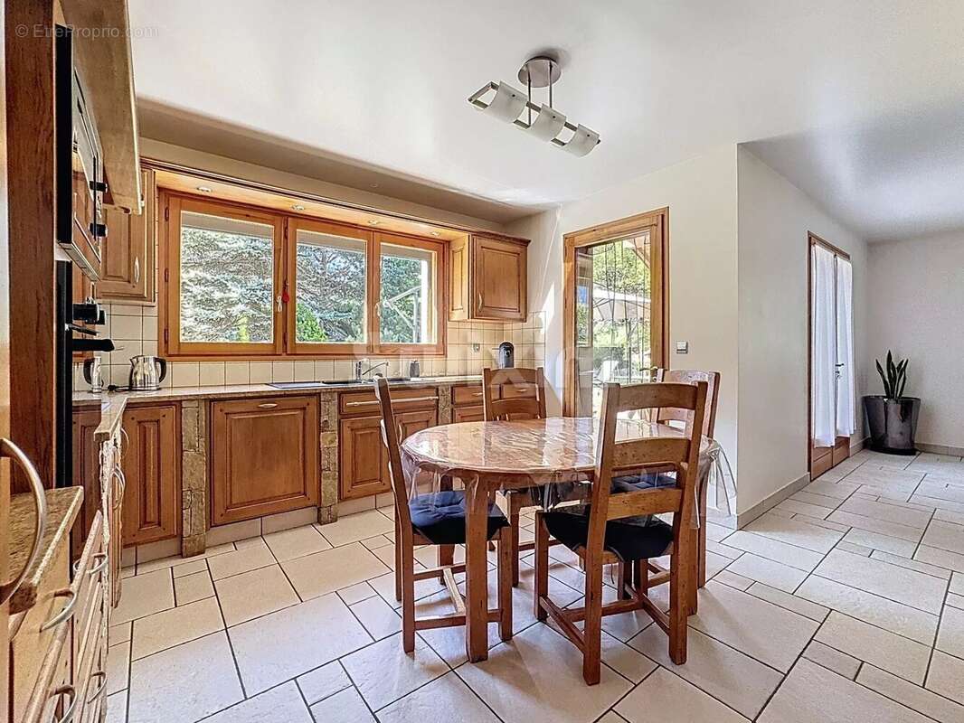 Maison à SALLANCHES