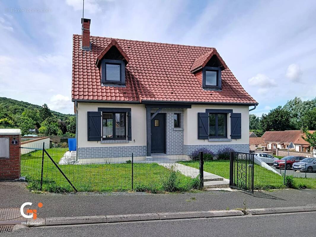 Maison à LONGROY