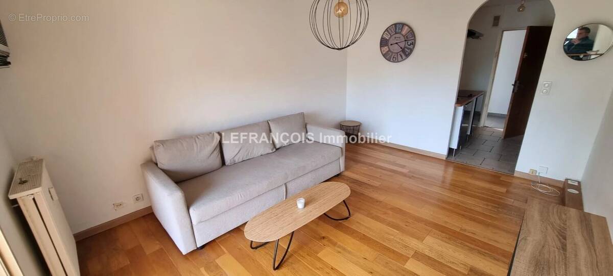 Appartement à PEYMEINADE