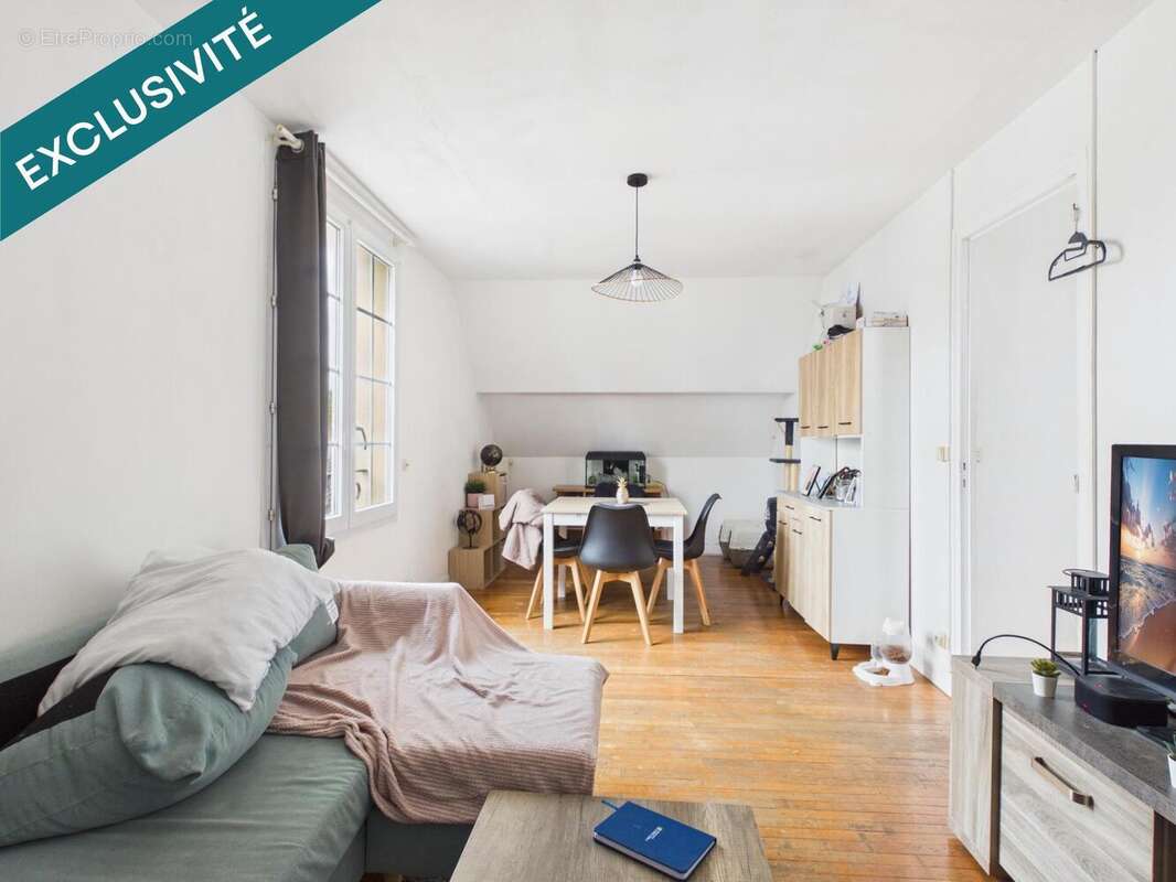 Appartement 305 m² à La Vendelee  - photo 5