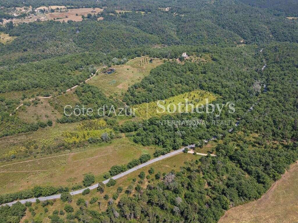 Terrain à FAYENCE