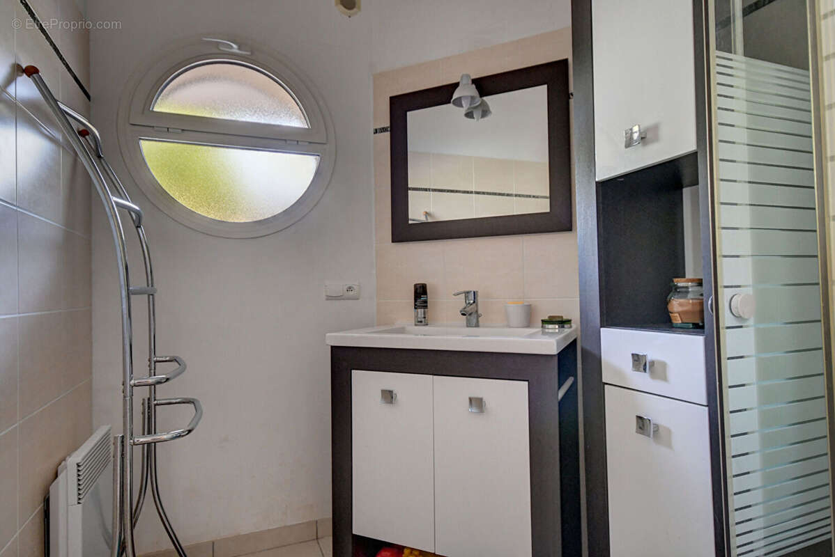 Maison à SAINT-URBAIN