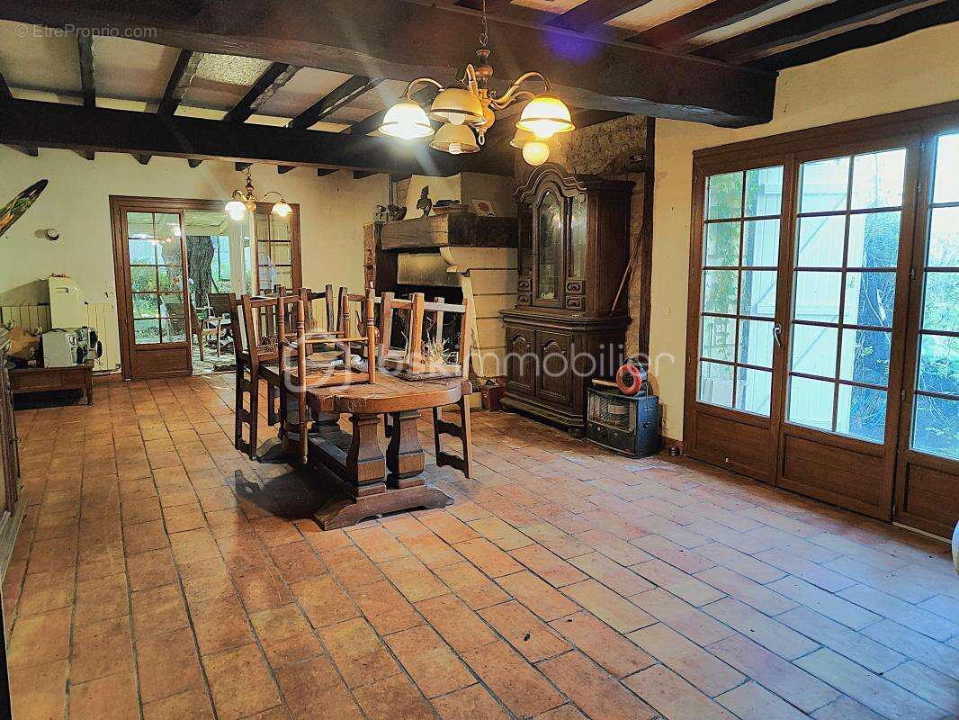 Maison à SAINT-SULPICE-DE-ROYAN