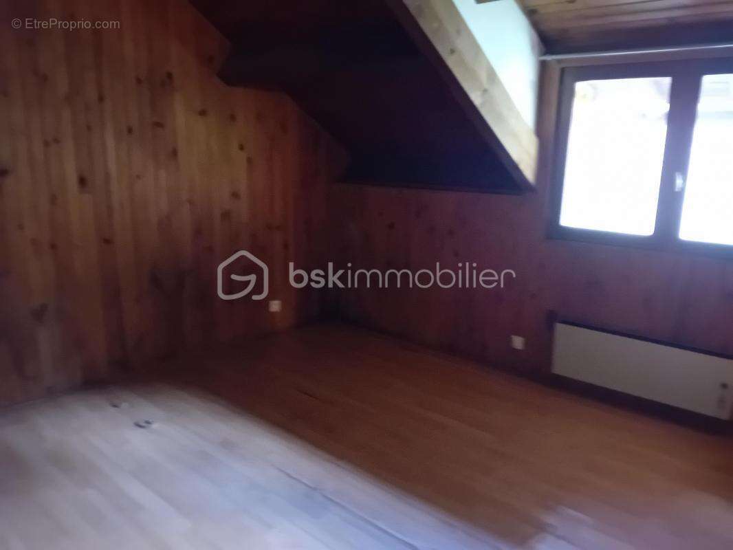 Maison à SAINT-BEAT