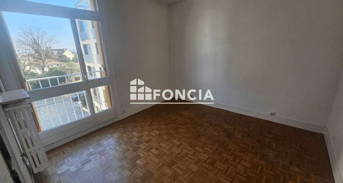 Appartement à SAINT-GERMAIN-EN-LAYE