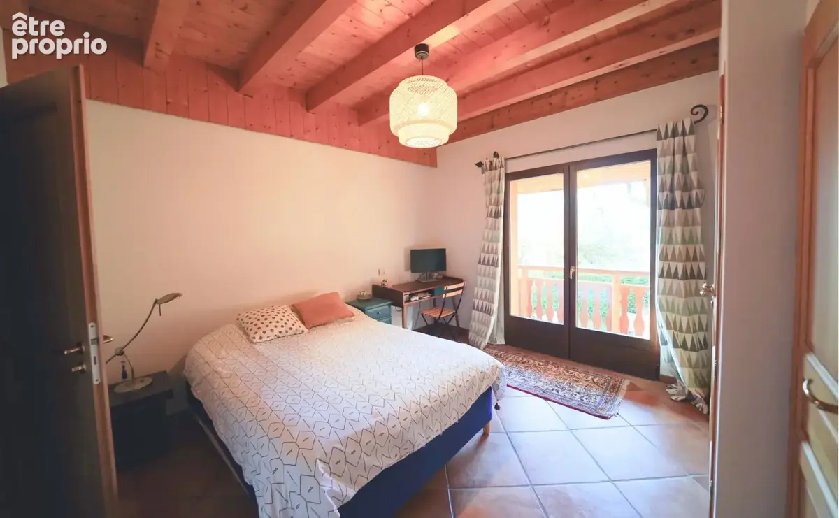 Chalet 330 m2 aux portes d'Annecy et des Aravis - photo 8