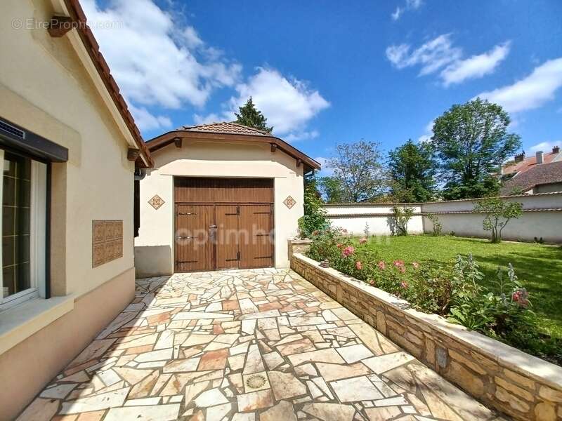 Maison à CONSENVOYE