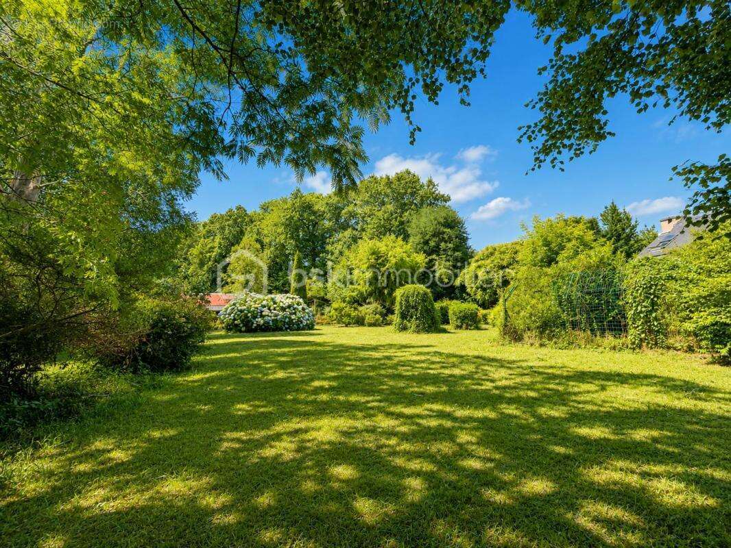 Exclusivité – maison de charme avec 5 000 m² de terrain arboré – entre campagne et littoral - photo 18