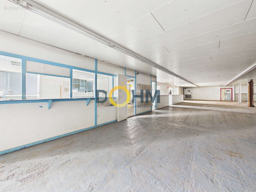 Local industriel 1670m2, carport 300m2 sur terrain de 7457m2 - photo 7