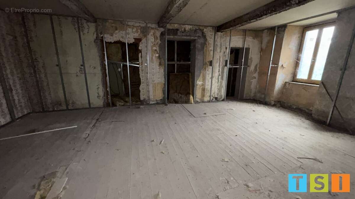 Commerce à SAINT-GAUDENS