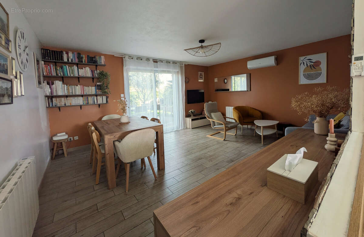 Maison à SAINT-SULPICE