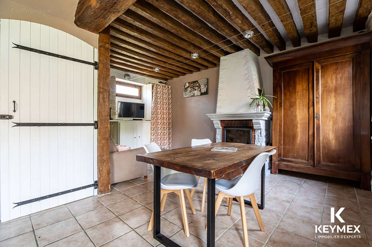 Maison à SAINT-OUEN-L'AUMONE