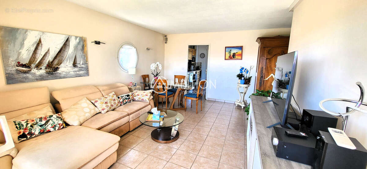 Appartement à FREJUS