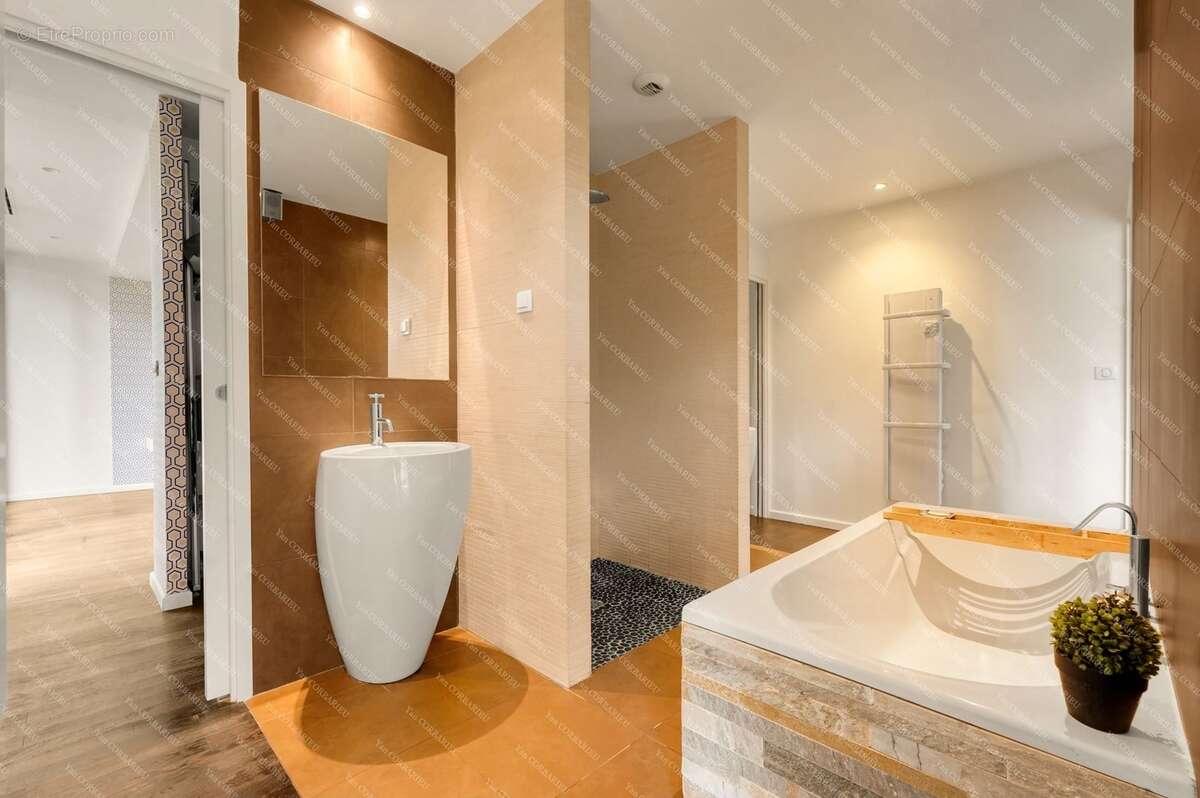 Villa d'architecte de plain-pied – 209 m² de lumière, nature préservée et confort énergétique – Saint-Lys - photo 6