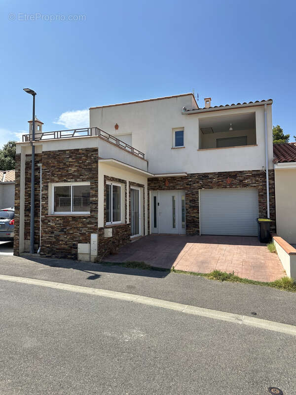 Maison 3 chambres, garage, sous-sol, terrasses - photo 2