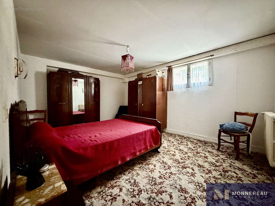 Belle maison en pierre avec grand terrain - photo 18