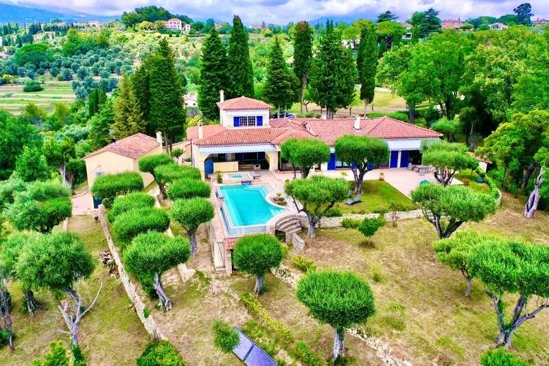 Propriété prestigieuse sur plus de 3,4 hectares - photo 2