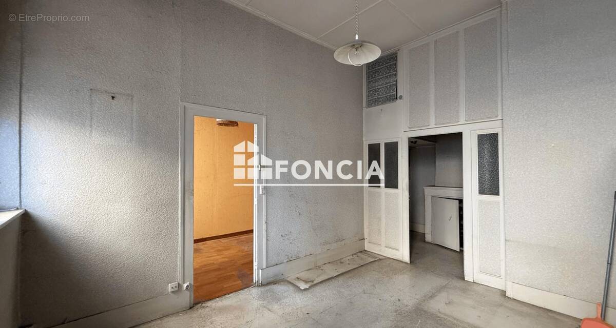 Appartement à LYON-1E