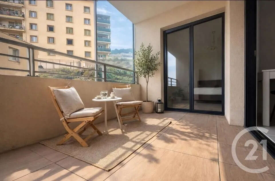 Appartement à BEAUSOLEIL