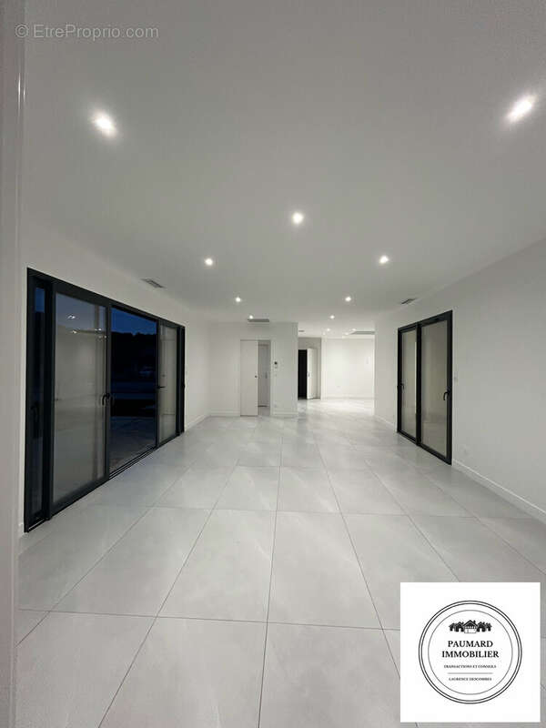 Maison à BOURG-DE-PEAGE