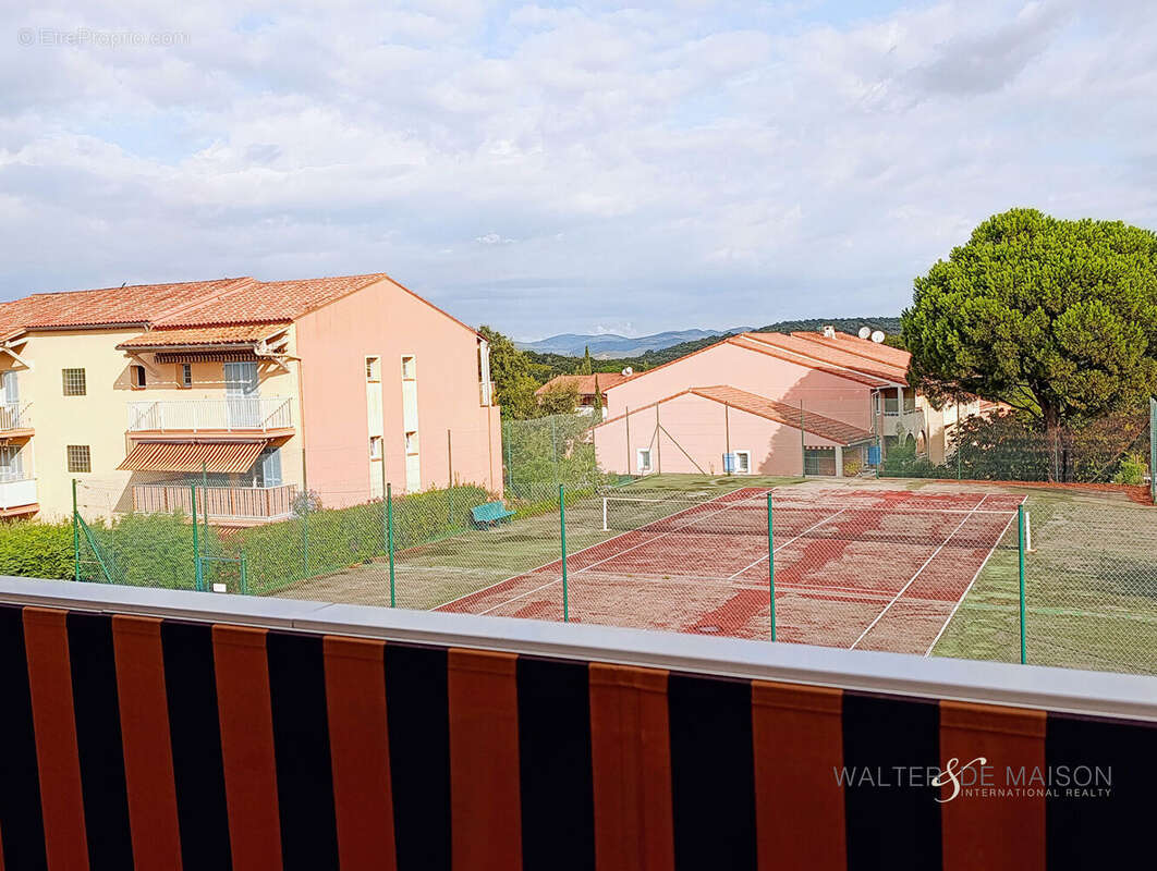 Appartement à LA CROIX-VALMER