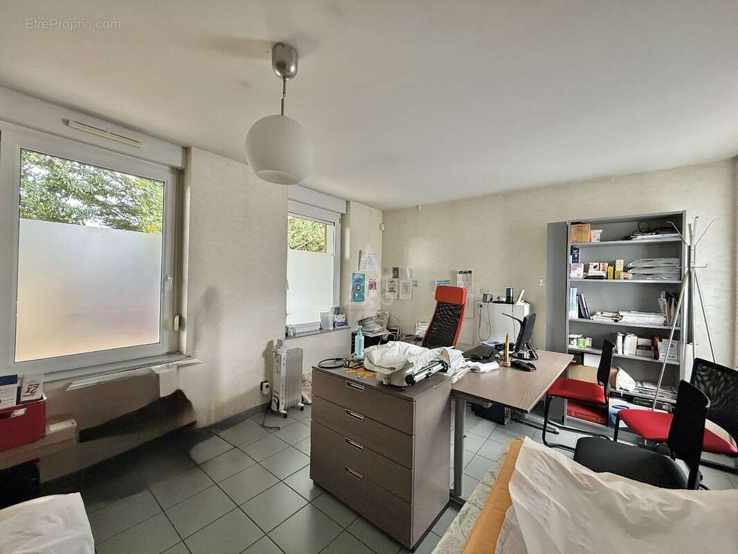 Maison 363 m² à Remilly  - photo 5