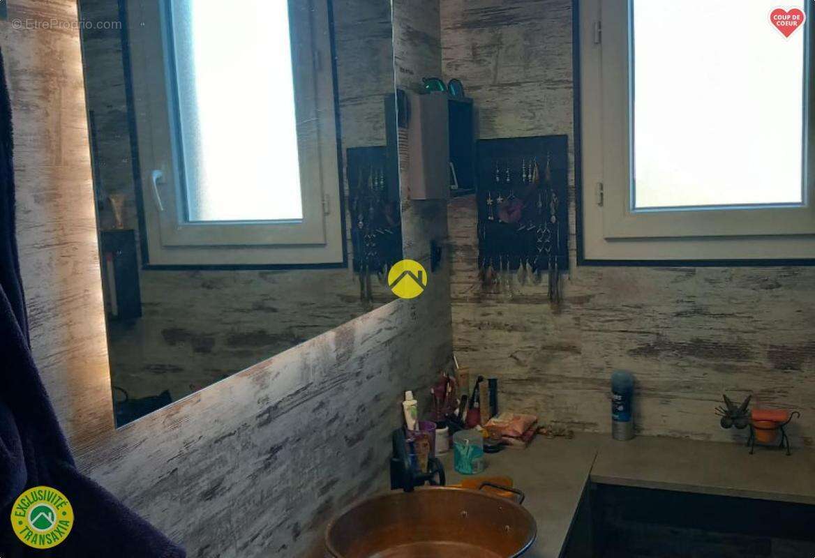 Maison à SAINT-AMAND-MONTROND